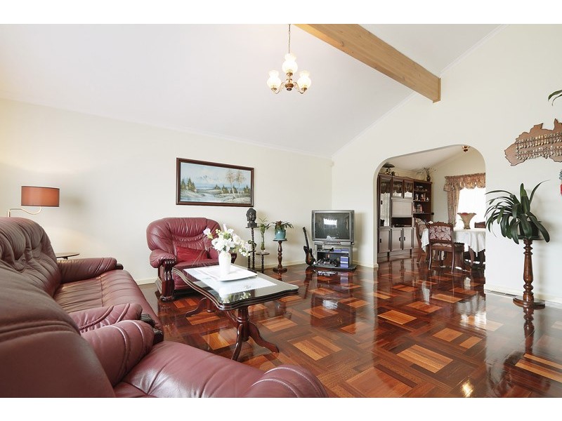 6 Freeman Court, Endeavour Hills VIC 3802