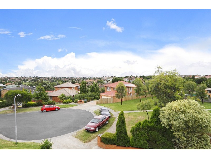 6 Freeman Court, Endeavour Hills VIC 3802