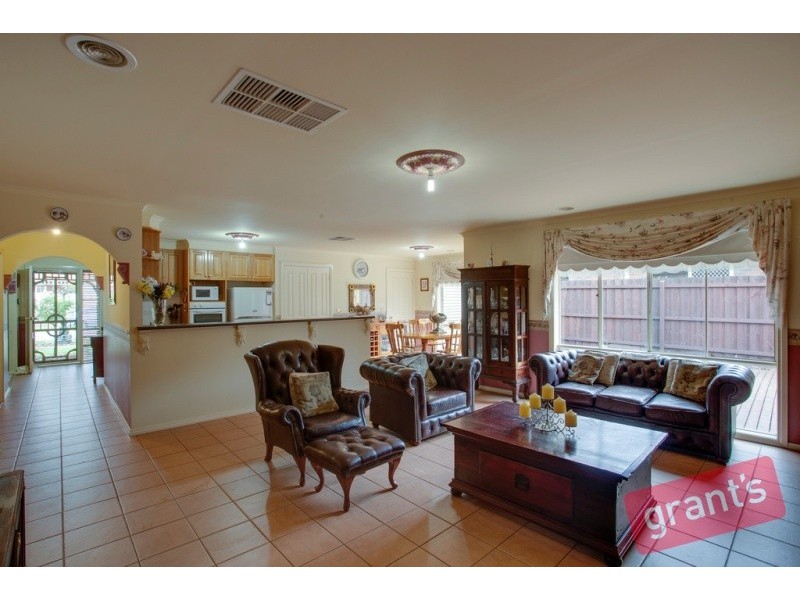 12 Ashmore Avenue, Narre Warren South VIC 3805