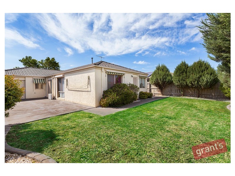 134 Harold Keys Drive, Narre Warren South VIC 3805