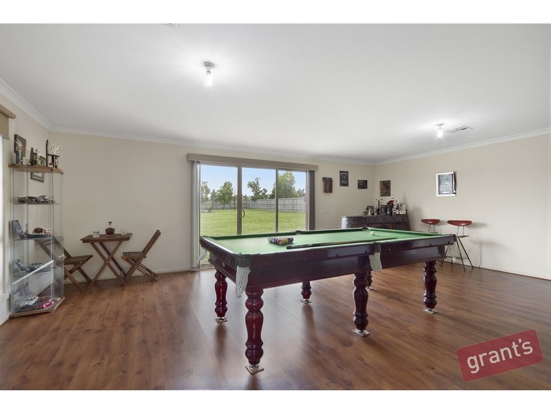 14 Roselea Place, Narre Warren North VIC 3804