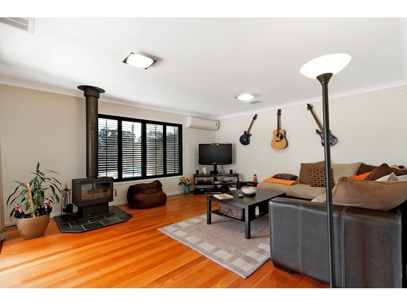 9 Rose Garden Court, Narre Warren North VIC 3804