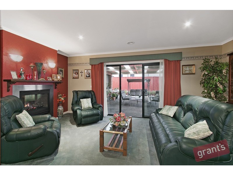 29 Rose Garden Court, Narre Warren North VIC 3804