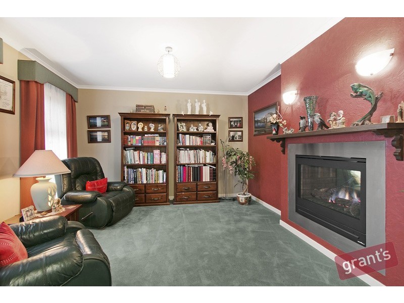 29 Rose Garden Court, Narre Warren North VIC 3804