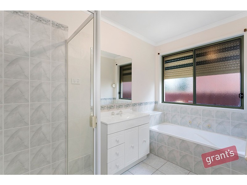 14 Rochford Place, Narre Warren South VIC 3805