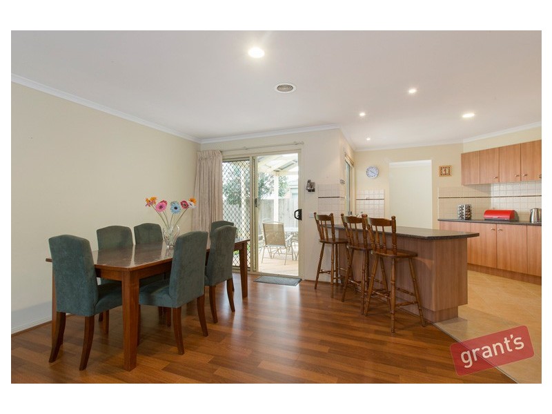 116 Harold Keys Drive, Narre Warren South VIC 3805