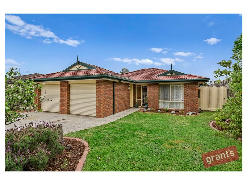 54 Harold Keys Drive, Narre Warren South VIC 3805