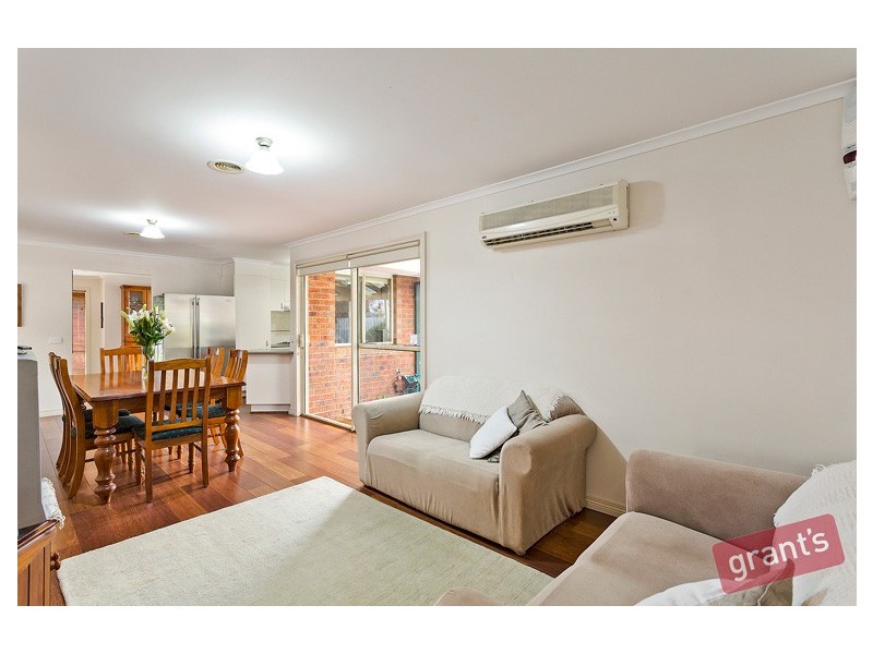54 Harold Keys Drive, Narre Warren South VIC 3805