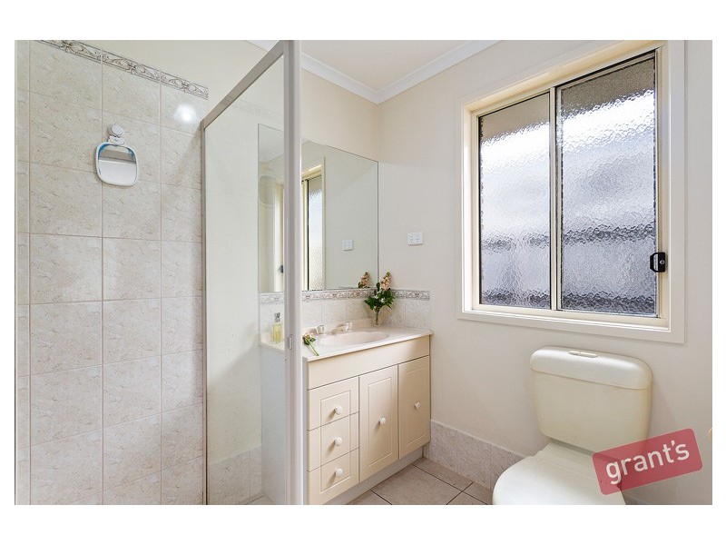 54 Harold Keys Drive, Narre Warren South VIC 3805