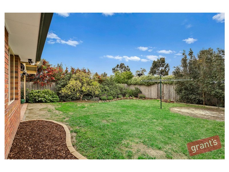 54 Harold Keys Drive, Narre Warren South VIC 3805