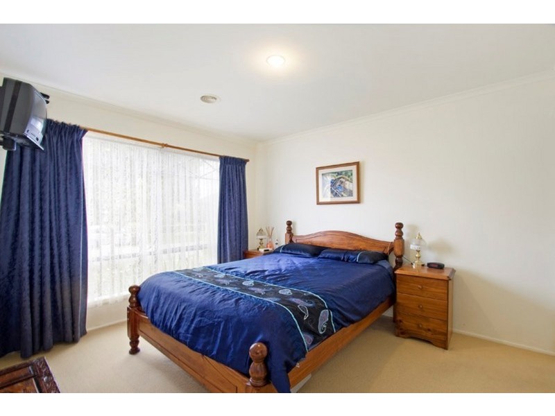 62 Galloway Drive, Narre Warren South VIC 3805