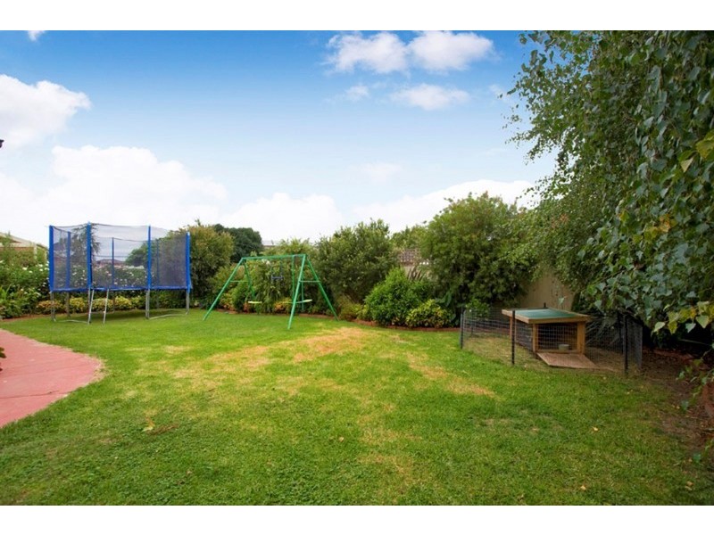 62 Galloway Drive, Narre Warren South VIC 3805