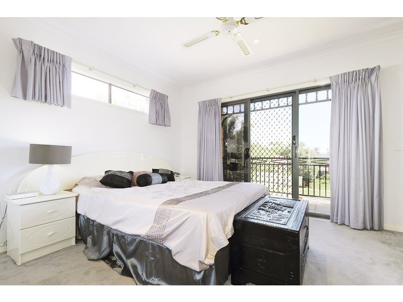 3/18 Marlesford Crecent, Berwick VIC 3806