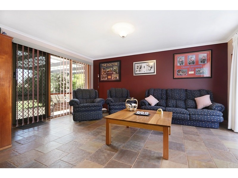 8 Dalbury Place, Narre Warren VIC 3805