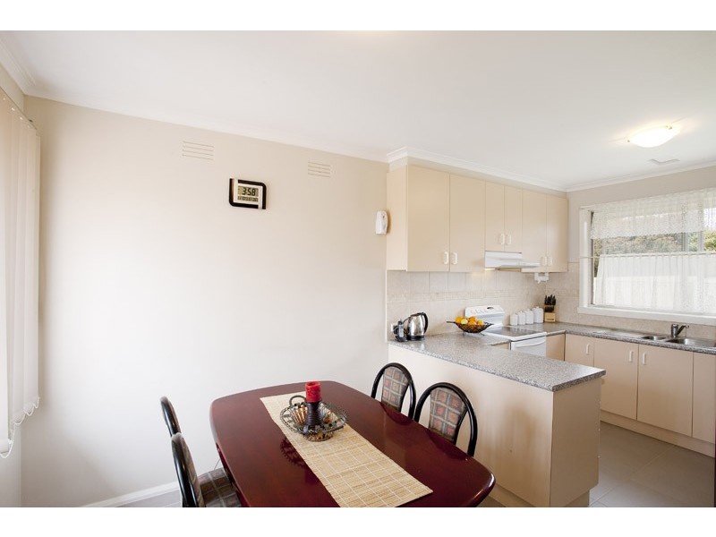 20 Waratah Drive, Dandenong North VIC 3175