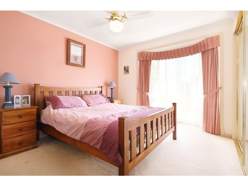 46 Hamilton Drive, Cranbourne North VIC 3977