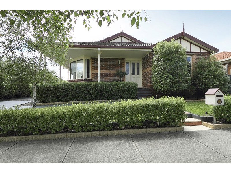 4 Jolimont Place, Narre Warren VIC 3805