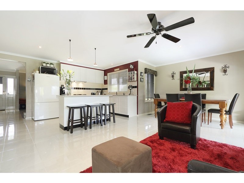 4 Jolimont Place, Narre Warren VIC 3805