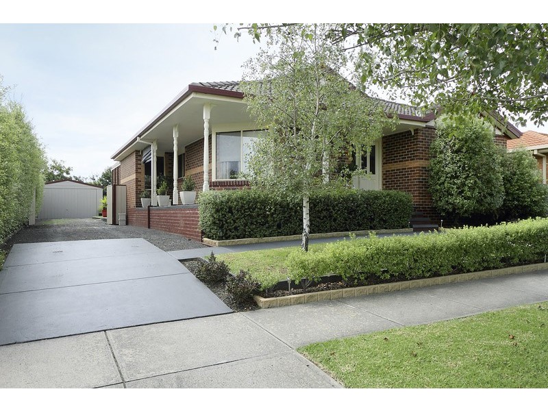 4 Jolimont Place, Narre Warren VIC 3805