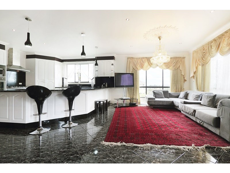 8 Milfull Court, Narre Warren VIC 3805