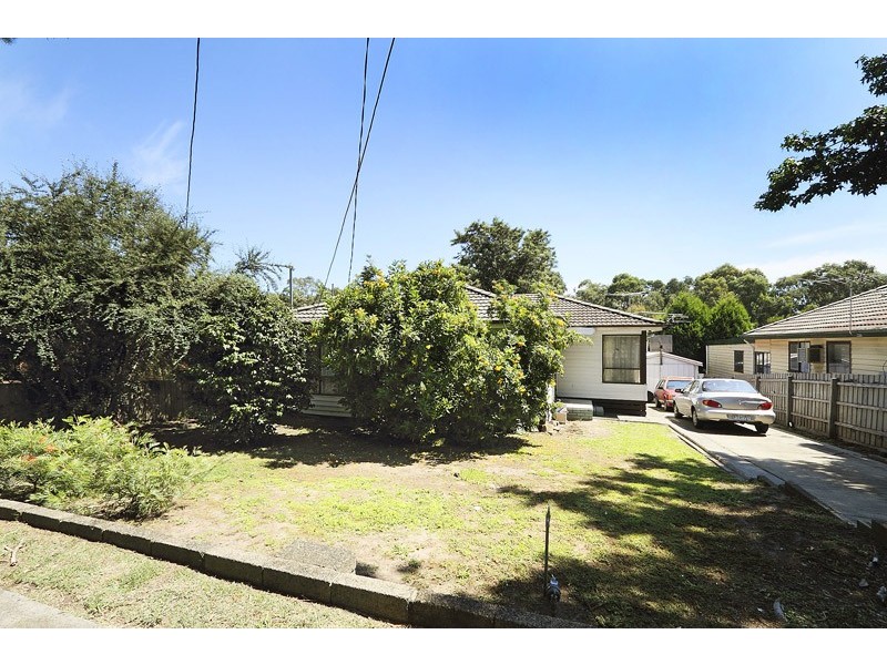 30 Alexander Avenue, Dandenong VIC 3175