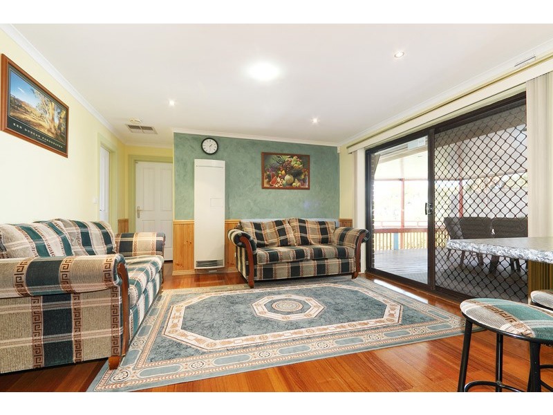 21 Coledale Close, Endeavour Hills VIC 3802