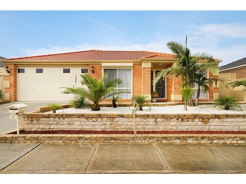 23 Community Parade, Narre Warren South VIC 3805