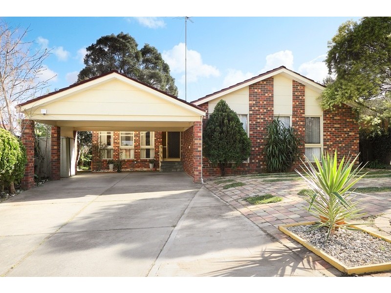 1 Plumpton Court, Endeavour Hills VIC 3802