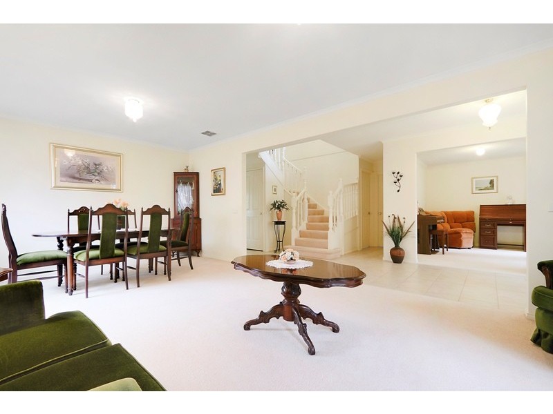 2 Gardenia Court, Narre Warren South VIC 3805