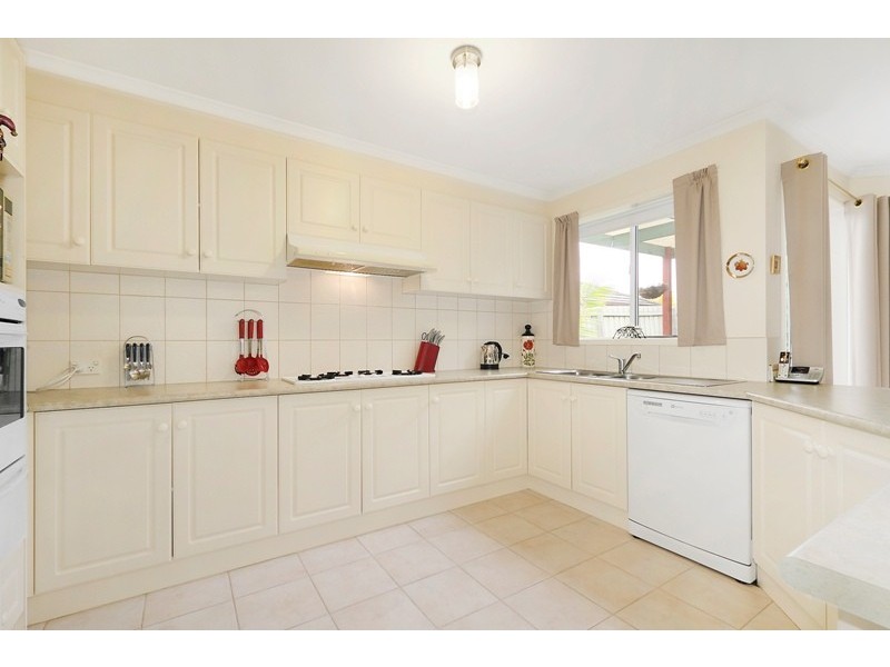 2 Gardenia Court, Narre Warren South VIC 3805
