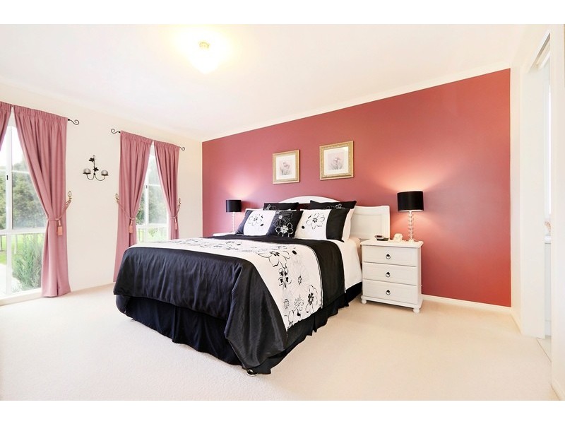 2 Gardenia Court, Narre Warren South VIC 3805