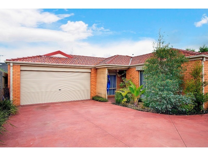 2/16  Appleton Court, Narre Warren South VIC 3805