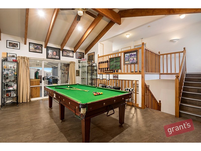 6 Temby Close, Endeavour Hills VIC 3802