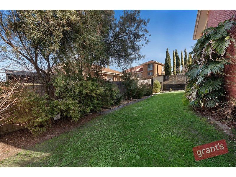 6 Temby Close, Endeavour Hills VIC 3802