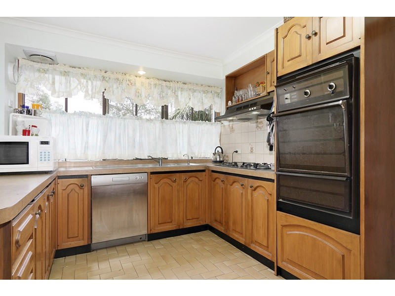 7 Broadwalk Grove, Endeavour Hills VIC 3802