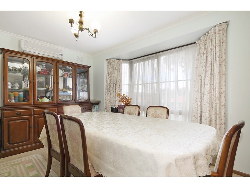 7 Broadwalk Grove, Endeavour Hills VIC 3802