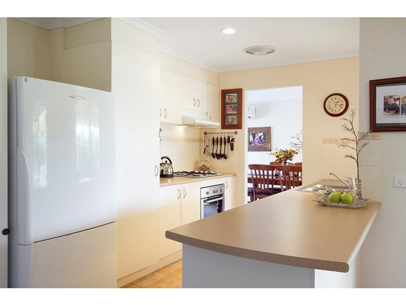 90 Harrington Drive, Narre Warren South VIC 3805