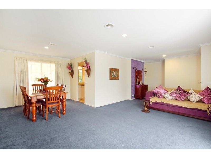 90 Harrington Drive, Narre Warren South VIC 3805