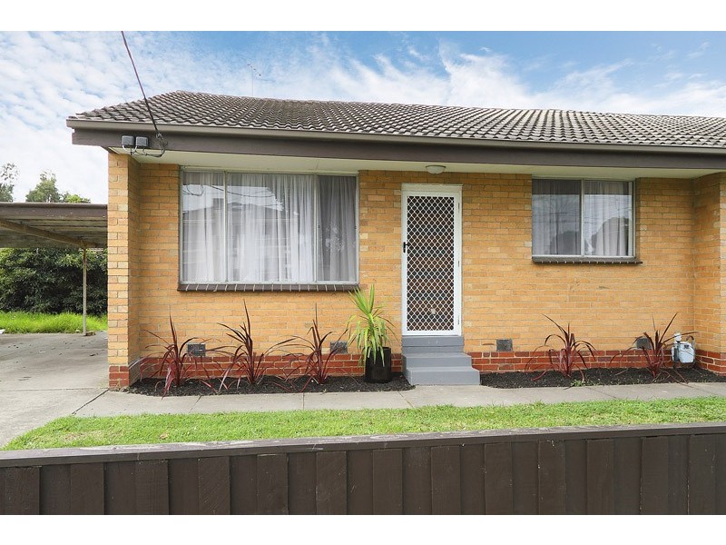 2/76 Hammond Road, Dandenong VIC 3175