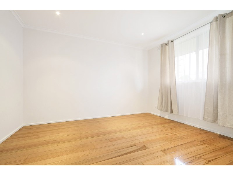 2/76 Hammond Road, Dandenong VIC 3175