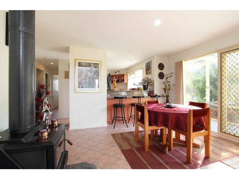 3 Abercairn Drive, Narre Warren South VIC 3805