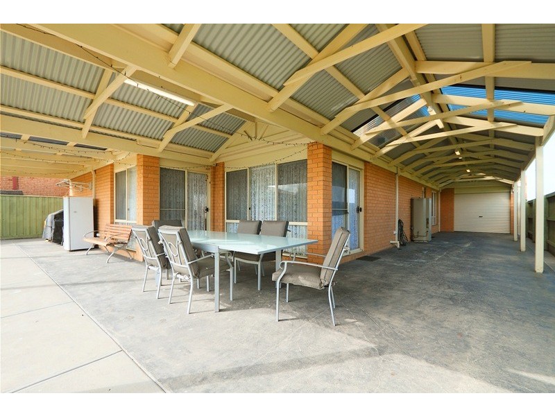 3 Dover Court, Narre Warren South VIC 3805