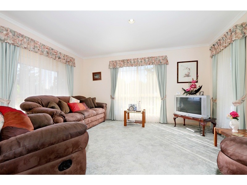 25/8  Monteith Crescent, Endeavour Hills VIC 3802