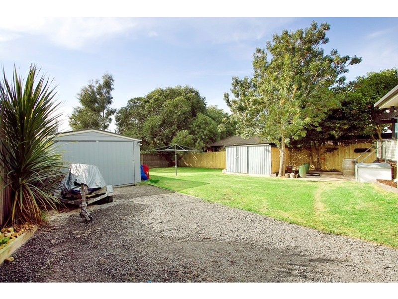 34 Blackwood Drive, Narre Warren VIC 3805