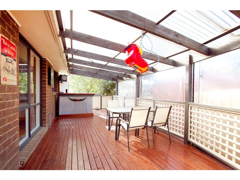 34 Blackwood Drive, Narre Warren VIC 3805