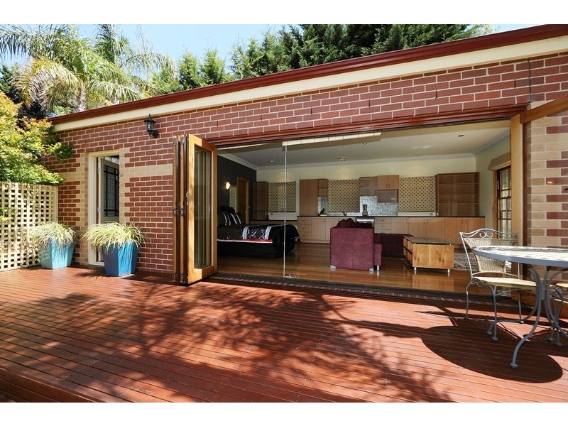 11 Tandderwen Court, Narre Warren North VIC 3804