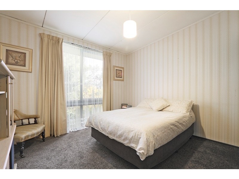 16 Lloyd Avenue, Narre Warren VIC 3805