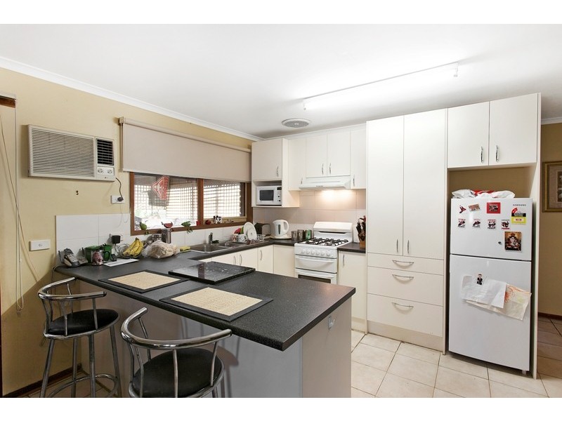 7 Emma Court, Hampton Park VIC 3976