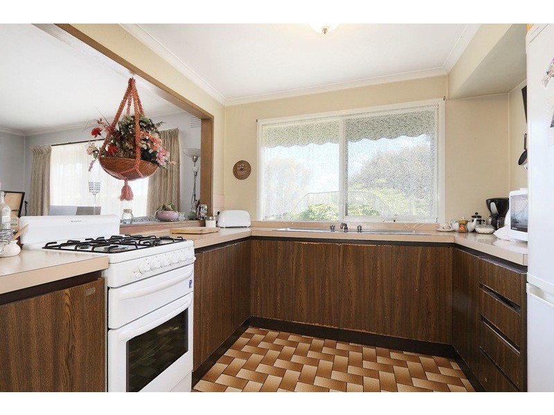 44 Crossdale Rise, Endeavour Hills VIC 3802