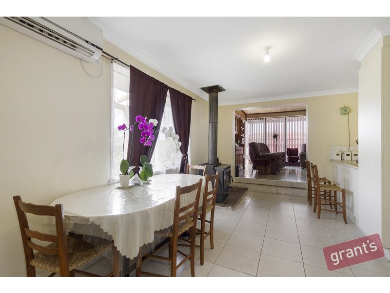 6 Wilkinson Way, Endeavour Hills VIC 3802